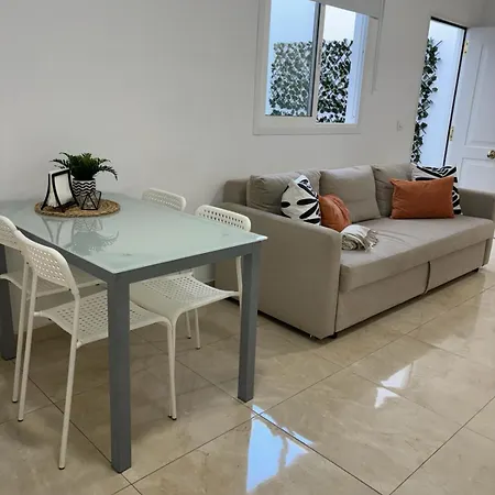House Isleta Dream 아파트 *